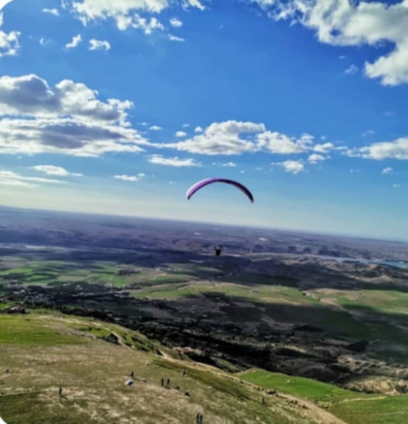 how to learn to paraglide