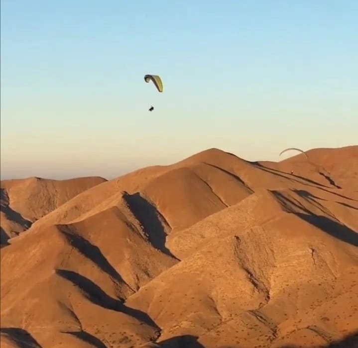 how to learn to paraglide